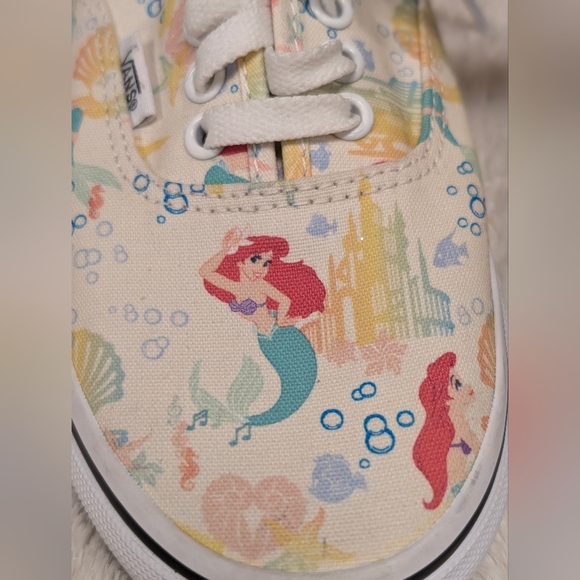 Vans x Disney Ariel Little Mermaid Sneakers Women’s 8 Rare Collab New! - Picture 3 of 10